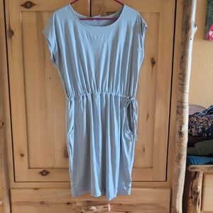 Columbia Light Gray Active Top with Teal Accent